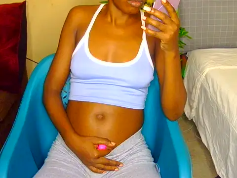 Snapshot of Naughtygal98 chatting on July 2026 12:28:01 AM Naughtygal98 online show from July 2026 12:28:01 AM