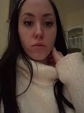 Snapshot of lil-lolla55 chatting on January 2025 12:15:01 AM lil-lolla55 online show from January 2025 12:15:01 AM