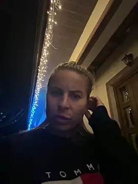 MariaMilan online show from December 2025 03:36:02 PM