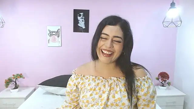 adaraacox online show from February 2025 04:31:01 PM
