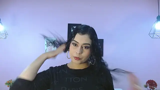 adaraacox online show from February 2025 02:11:02 PM
