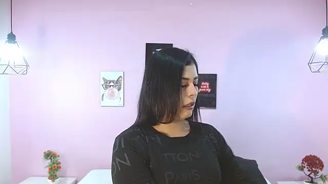 adaraacox online show from February 2025 01:43:01 PM