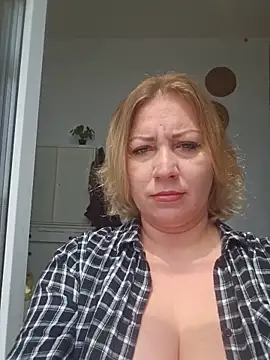 zarina3003 online show from June 2026 10:31:01 AM