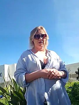 zarina3003 online show from February 2026 11:34:02 AM