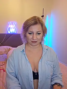 zarina3003 online show from December 2025 09:53:02 PM