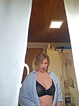 zarina3003 online show from February 2026 08:44:01 AM