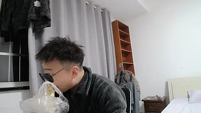 Jie-sexy online show from January 2026 01:37:02 PM