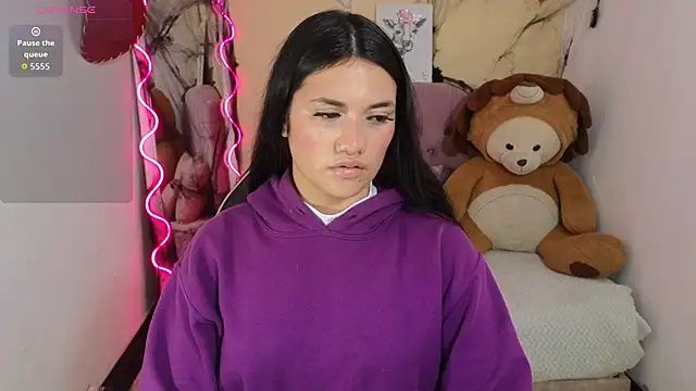 Chiara tay online show from October 2025 02:56:01 AM