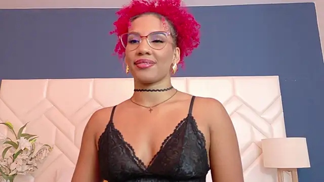 RubyRossel online show from May 2026 12:44:01 PM