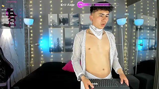 noah and rose online show from November 2025 08:23:02 PM