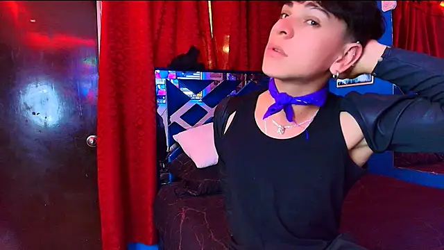 Luke Howland online show from March 2026 02:44:02 AM