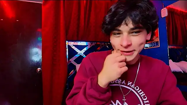 Luke Howland online show from January 2026 01:34:02 AM