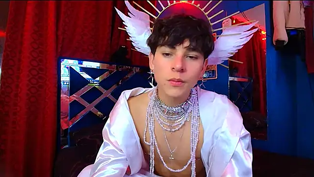 Luke Howland online show from October 2025 04:55:02 AM