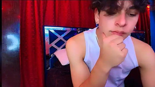 Luke Howland online show from June 2026 06:19:02 PM