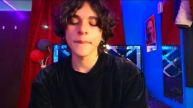 Luke Howland online show from March 2025 11:14:01 PM
