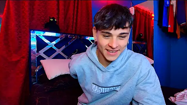 Luke Howland online show from February 2026 01:25:01 AM