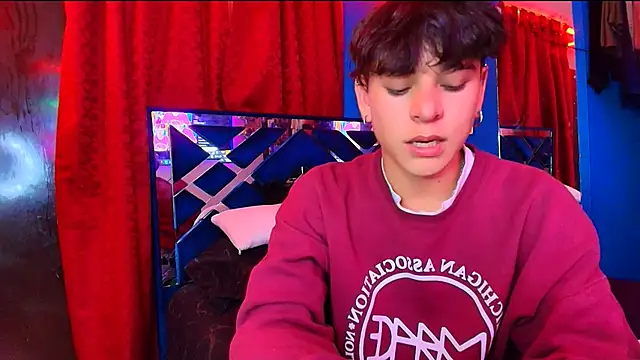 Luke Howland online show from April 2026 02:29:02 AM