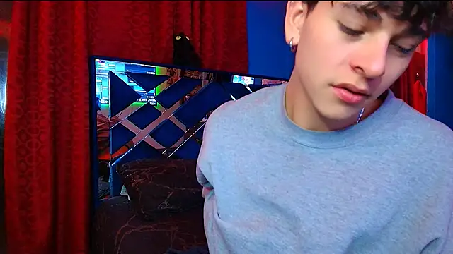 Luke Howland online show from October 2025 11:57:02 PM
