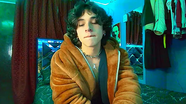 Luke Howland online show from March 2025 10:05:01 PM