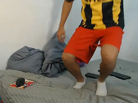 danielitopapuu online show from November 2025 04:22:01 PM