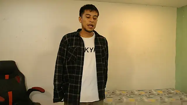 danielitopapuu online show from May 2026 01:20:01 PM
