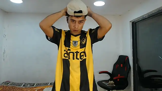 danielitopapuu online show from September 2025 10:48:02 PM