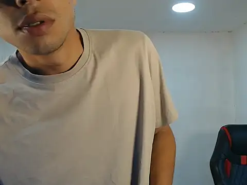 danielitopapuu online show from November 2025 01:36:02 PM