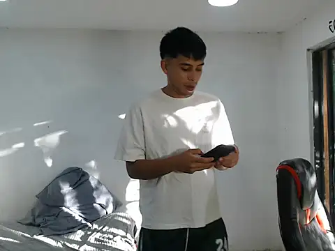 danielitopapuu online show from October 2025 09:58:02 PM