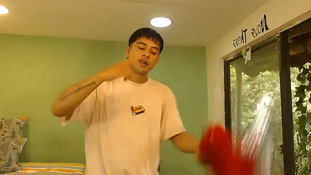 danielitopapuu online show from May 2026 03:37:02 PM