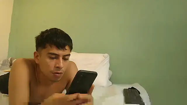 danielitopapuu online show from June 2026 05:13:01 PM