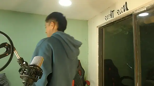 danielitopapuu online show from February 2026 06:25:01 AM