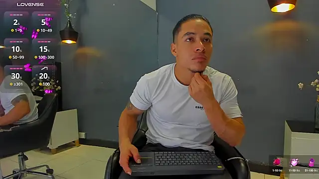 Bryson Collins  online show from February 2025 11:14:02 AM