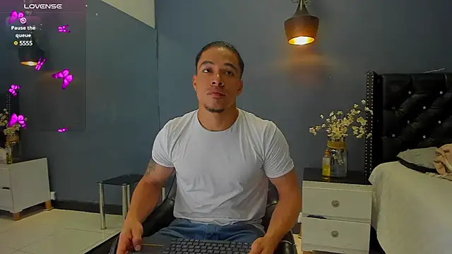 Bryson Collins  online show from March 2025 11:17:02 AM