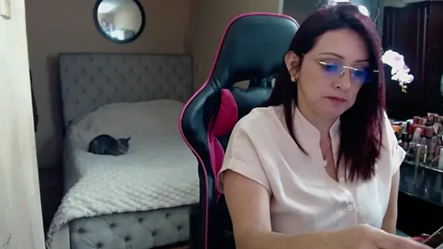 Snapshot of Carol_Scottt chatting on July 2026 05:12:02 PM Carol Scottt online show from July 2026 05:12:02 PM