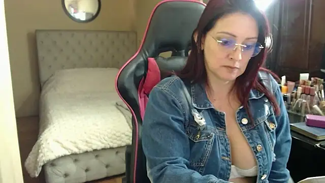 Snapshot of Carol_Scottt chatting on June 2026 04:45:01 PM Carol Scottt online show from June 2026 04:45:01 PM