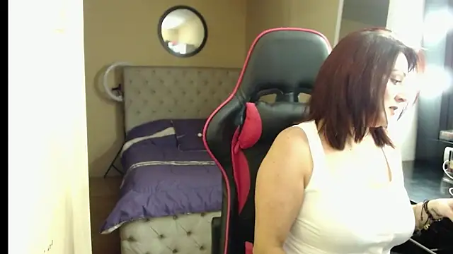 Carol Scottt online show from November 2025 11:19:03 PM