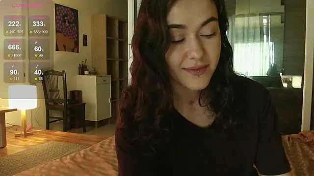 Snapshot of sadetuiningaa chatting on May 2026 02:07:01 AM sadetuiningaa online show from May 2026 02:07:01 AM