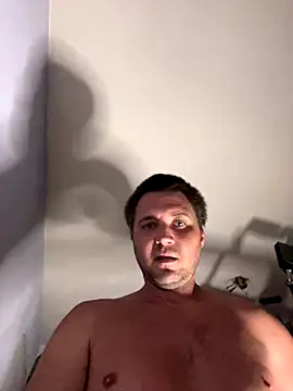 Snapshot of Brando2585 chatting on October 2025 02:57:02 AM Brando2585 online show from October 2025 02:57:02 AM