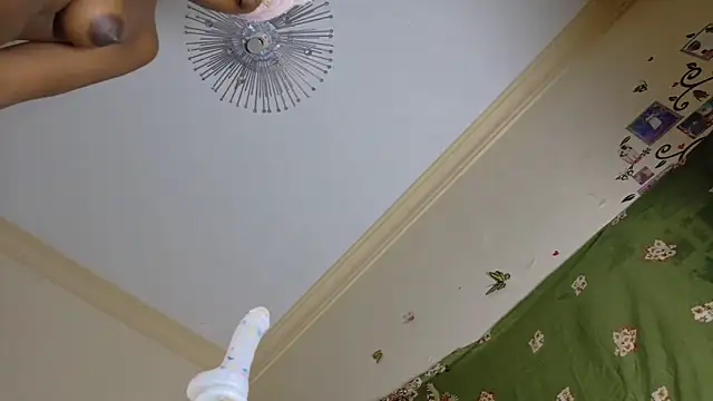 Jacky queen online show from April 2026 06:04:01 AM