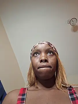 sexxygoldy online show from May 2026 07:34:01 AM