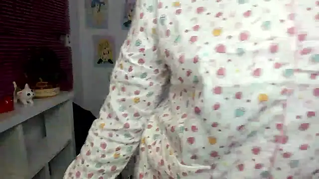 Mishka   online show from January 2026 12:59:01 AM