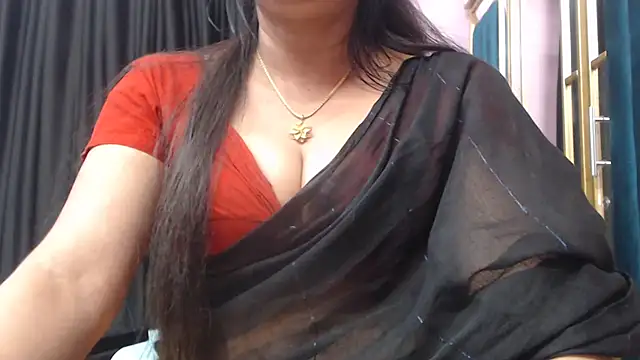 desi-maisa130 online show from October 2025 04:15:02 PM