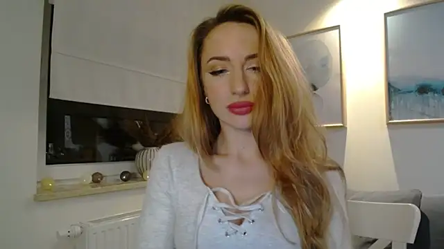 JulietteDiamond online show from March 2025 10:42:01 PM