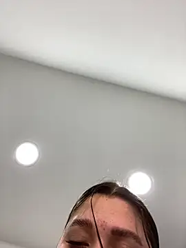 Snapshot of SophiaLaurens chatting on March 2025 10:48:02 PM SophiaLaurens online show from March 2025 10:48:02 PM