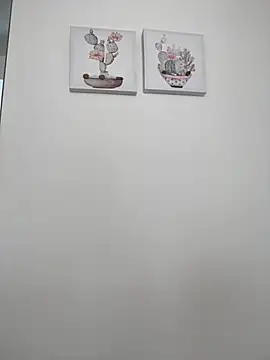 Snapshot of SophiaLaurens chatting on October 2025 01:08:02 PM SophiaLaurens online show from October 2025 01:08:02 PM