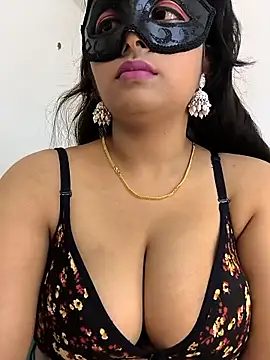 Snapshot of Lovley_Eesha chatting on February 2026 05:26:02 PM Lovley Eesha online show from February 2026 05:26:02 PM