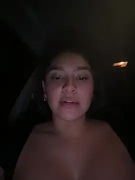 Snapshot of sarasoto_1 chatting on February 2025 01:20:01 AM sarasoto 1 online show from February 2025 01:20:01 AM