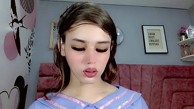 Snapshot of ValeriaAguilar chatting on February 2025 11:04:02 PM ValeriaAguilar online show from February 2025 11:04:02 PM