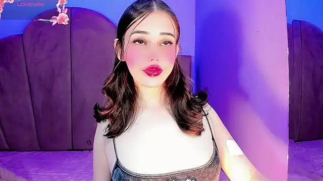 ValeriaAguilar online show from March 2026 11:38:01 PM