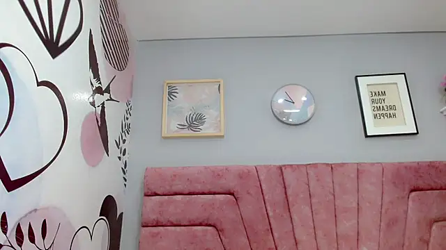 Snapshot of ValeriaAguilar chatting on January 2025 07:23:02 PM ValeriaAguilar online show from January 2025 07:23:02 PM